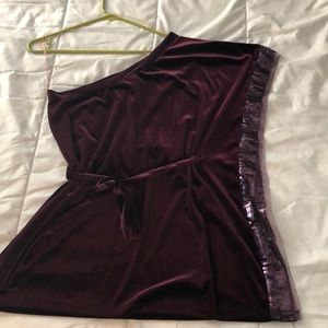 One sleeve velour deep purple top